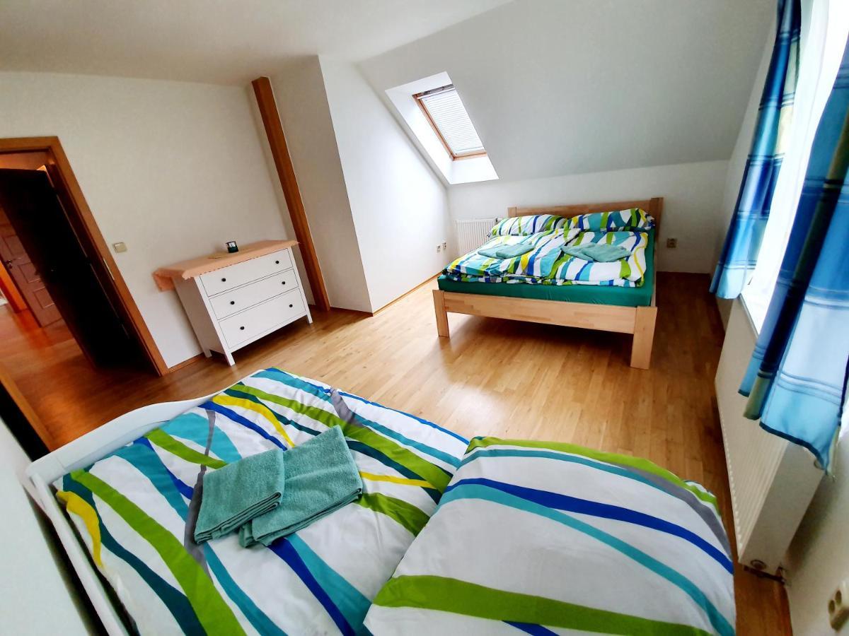 Apartmany Srni U Hlinska Глинско Экстерьер фото