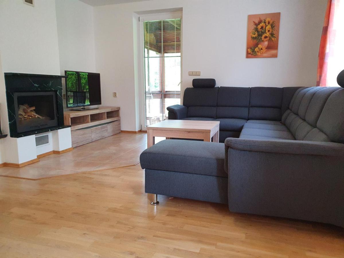 Apartmany Srni U Hlinska Глинско Экстерьер фото